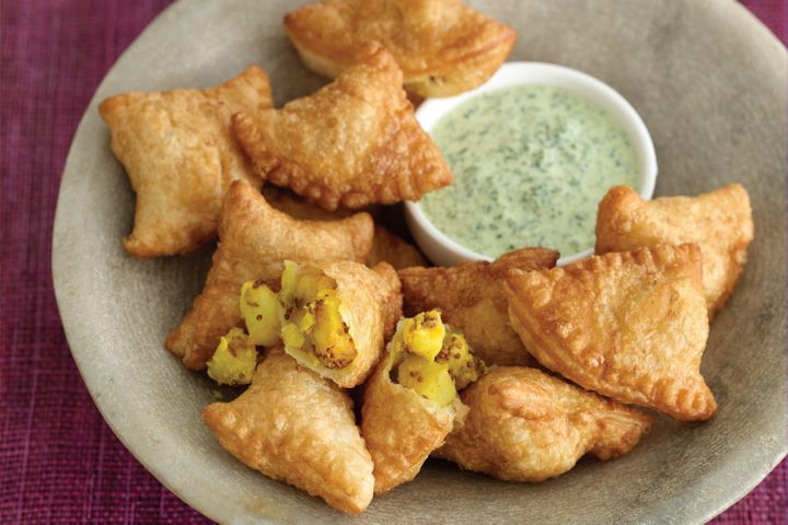 Vegetable-samosas Image